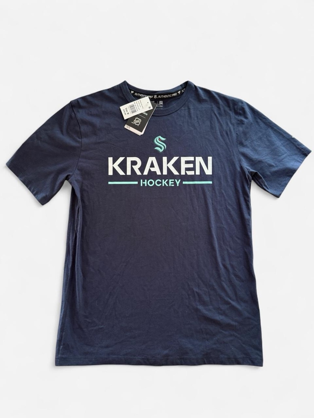 NWT Fanatics Seattle Kraken Authentic Pro NHL Navy Blue T Shirt Mens Medium M